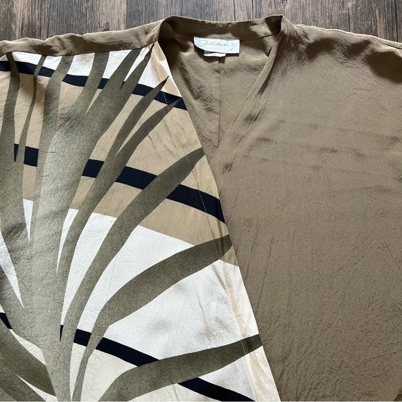 Genny Silk Multicolor Cardigan Wrap Tie Front Silky High Low Flowy Top Blouse 8 - Picture 8 of 16